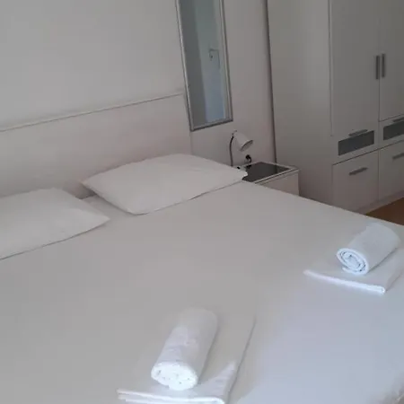 Apartmani Draga Skobalj * Duće